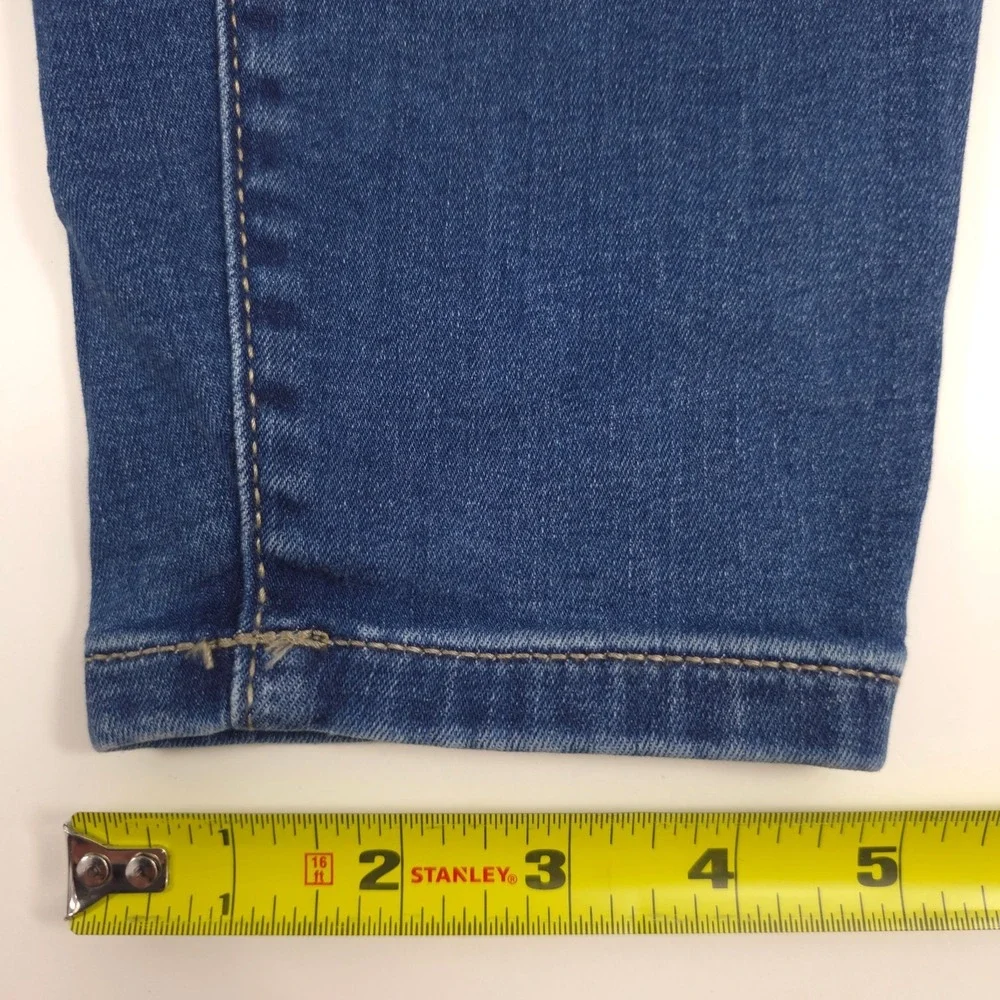 Torrid Women Jeans Midfit Super‎ Skinny 16T Blue Distressed Ripped Knee